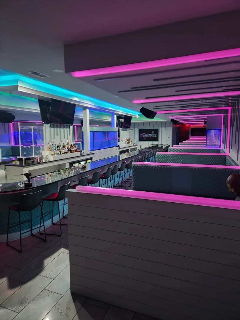Posh on Independence