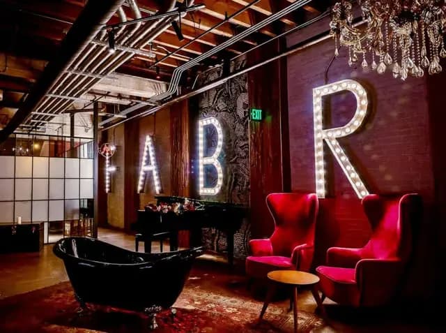 Fabrika