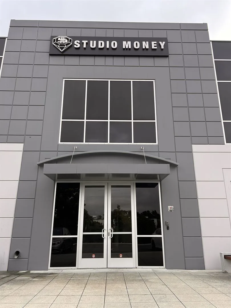 Studio Money