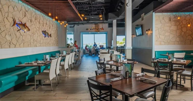 Taverna On The Bay