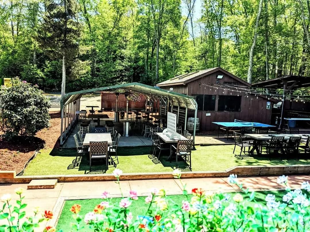 Bishop Hill Tavern