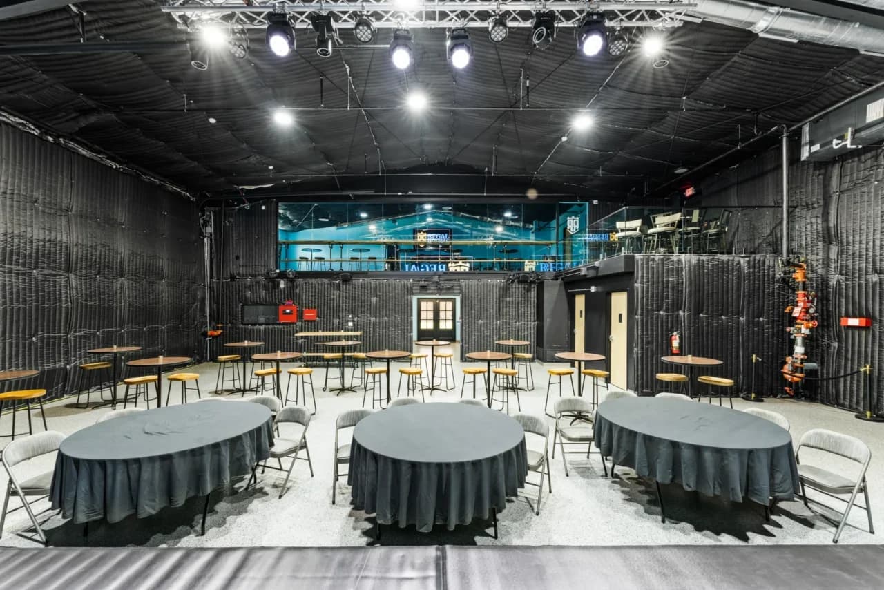 Regal Rooms