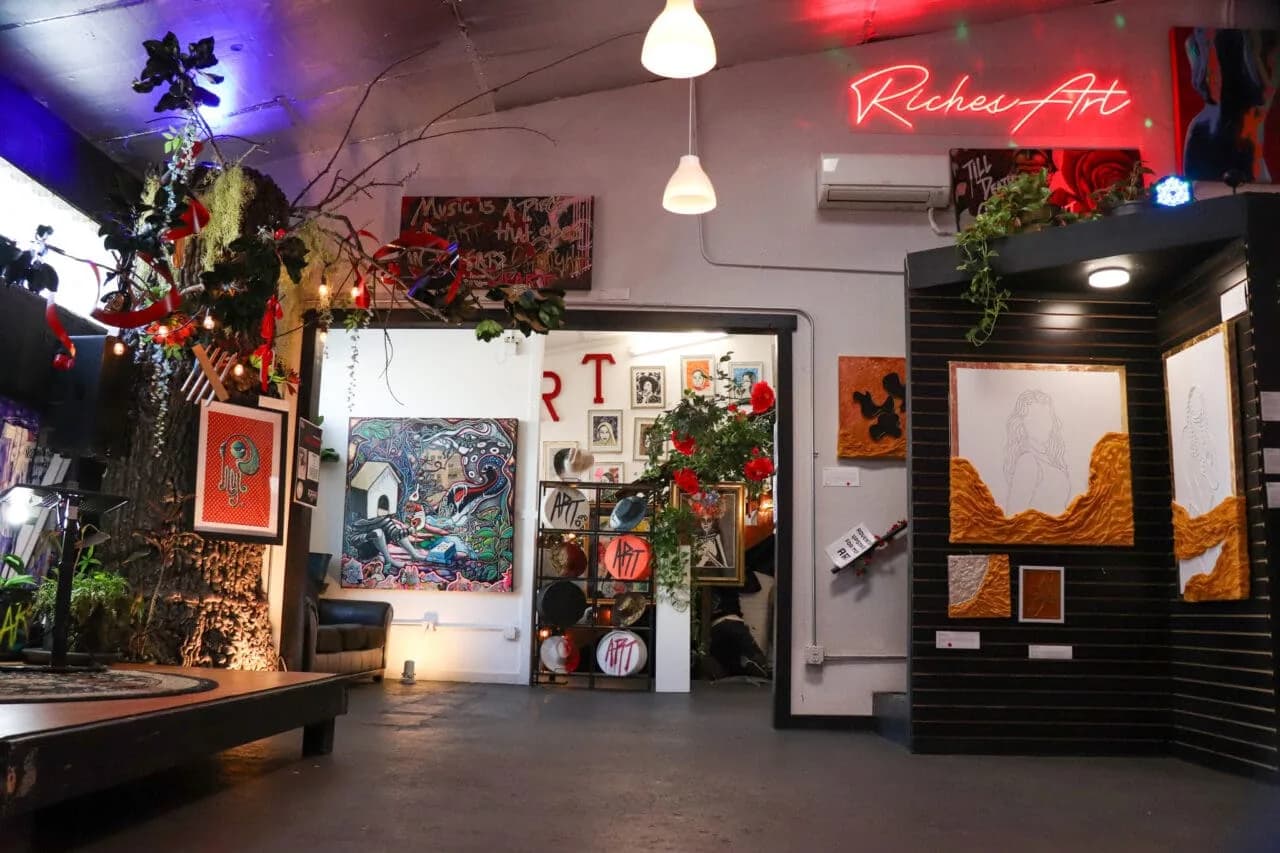 RichesArt Gallery