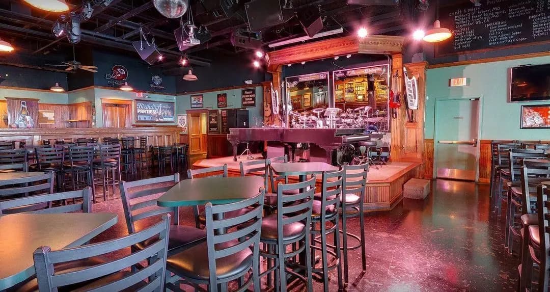 Howl at the Moon Kansas City