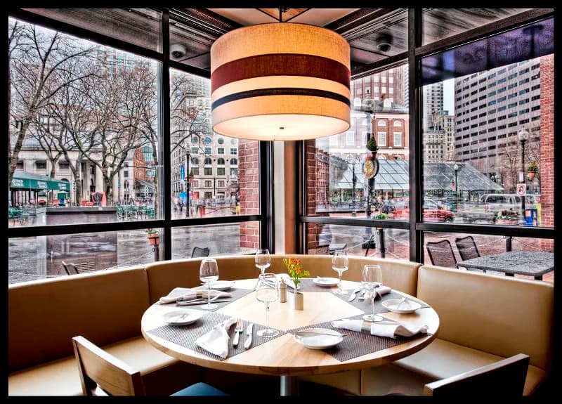 North 26 Bar & Restaurant